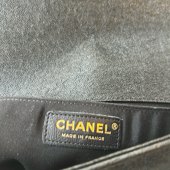 A Classic Caviar Chanel Boy Bag - Picture 12 of 12
